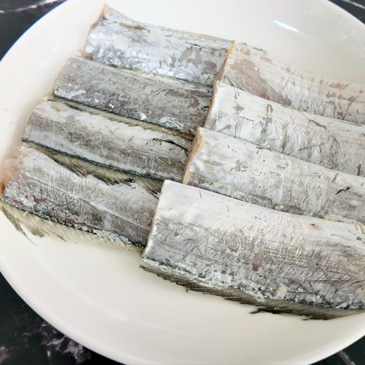 【味道鲜美】小带鱼段 500g/袋*3（含有腹部，去头去尾，用3-4两带鱼切割） 肉质细腻纹理清晰 商品图2