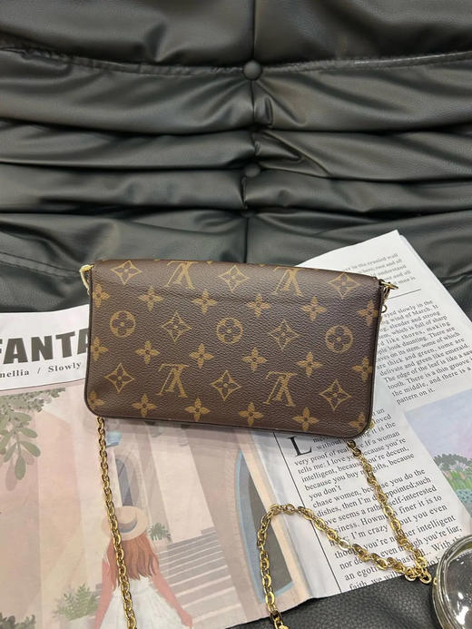 LV 老花 三合一 斜挎包 商品图1