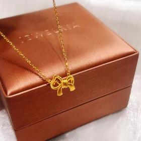 2楼周大福荟馆新款马年蝴蝶结黄金足金项链