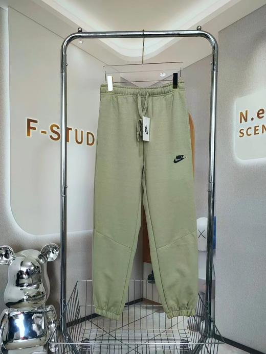 D123016男子新款精典三色冬季加绒运动长裤百搭休闲裤 商品图4