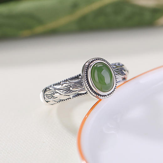 【芳华之遇】天然和田玉S925纯银碧玉叶子蛋面戒指【CW-JZ07362】 商品图2