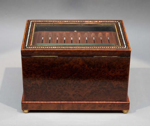 【已售】独角鹿西洋古董1850-1870年代法国拿破仑三世时期出品手绘描金嵌圆点纹母贝镶嵌水晶实木多层雪茄盒 商品图5