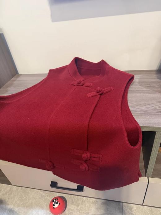 D123022新年战袍搞起来。纯手工国风盘扣羊绒马甲 商品图12