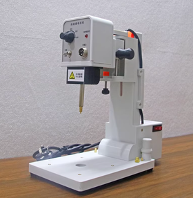 Hot melt nut insertion machine, hot melt