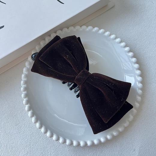 慵懒高颅顶丝绒香蕉夹ZY-纪念日百货门店同款168643624 商品图1