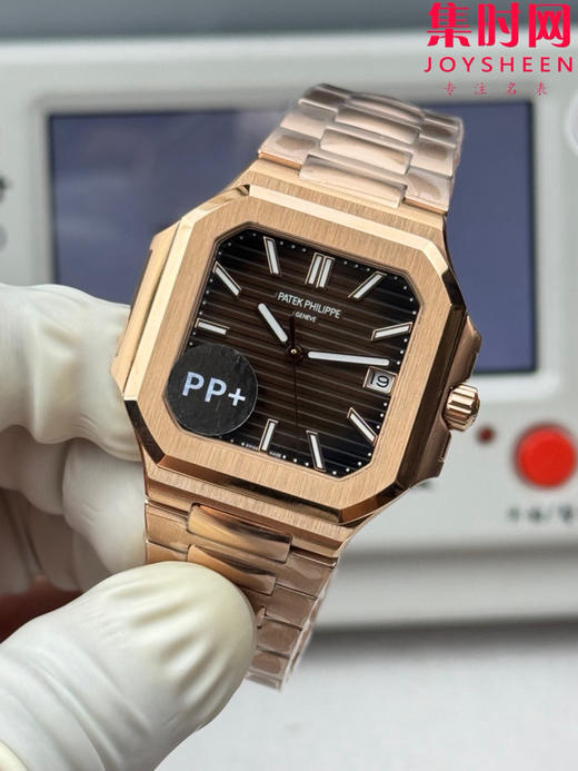 PP+百达翡丽 方形鹦鹉螺 新系列CUBITUS 5821男士腕表 烟熏咖啡面 商品图3