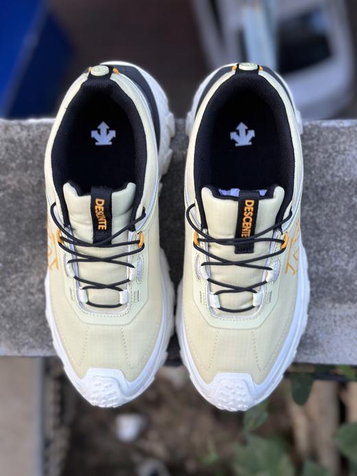 点此购买 迪桑特SKI STYLE系列防滑耐磨低帮生活休闲鞋 98 338713 商品图8