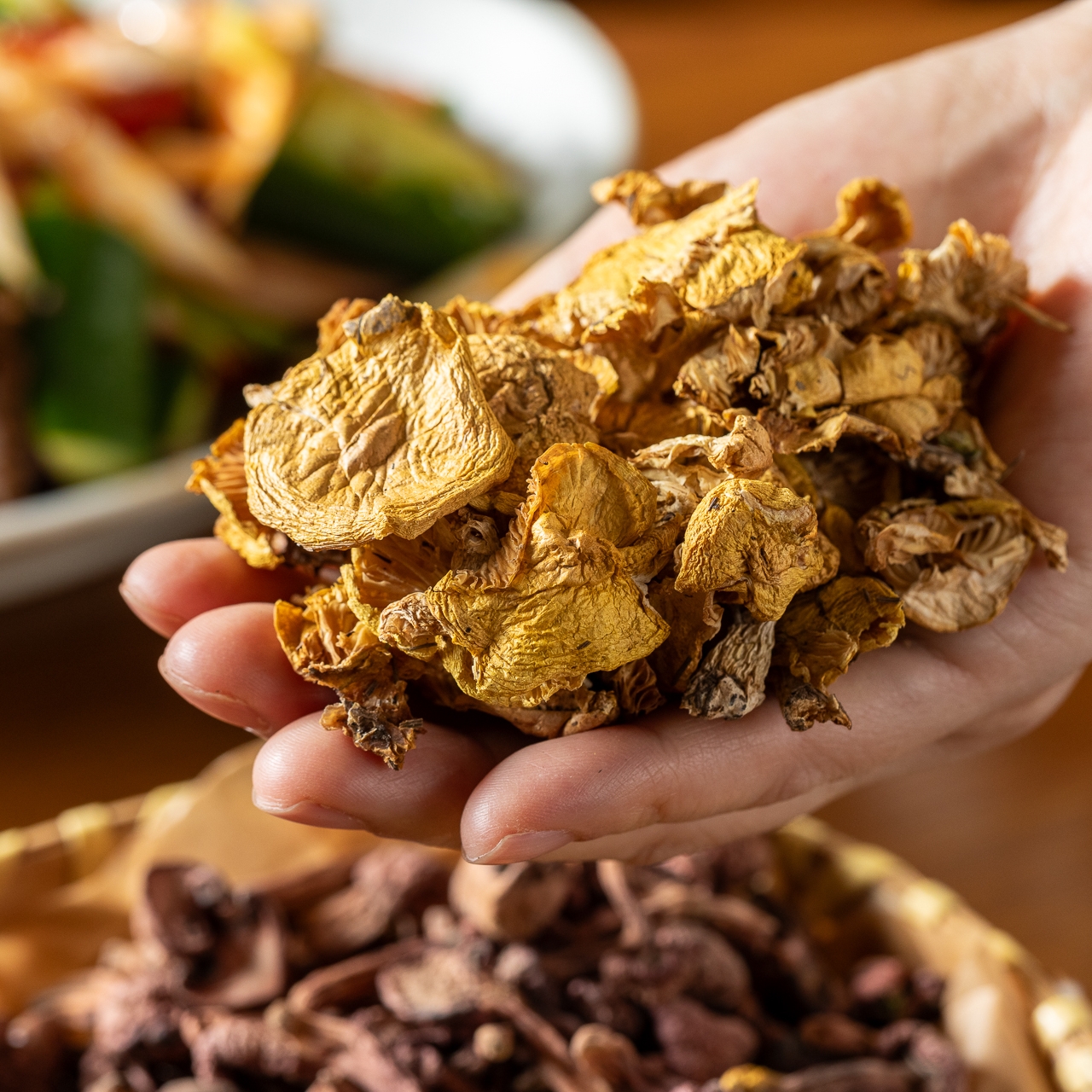 东北红松伞蘑/榛蘑/黄蘑|鲜味王者，口感一绝！自然晾晒而成|蘑菇