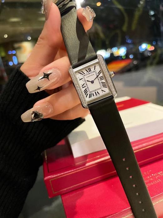 D123029精典全新迷你坦克系列复古磨砂奶油简约表盘女士腕表 商品图4