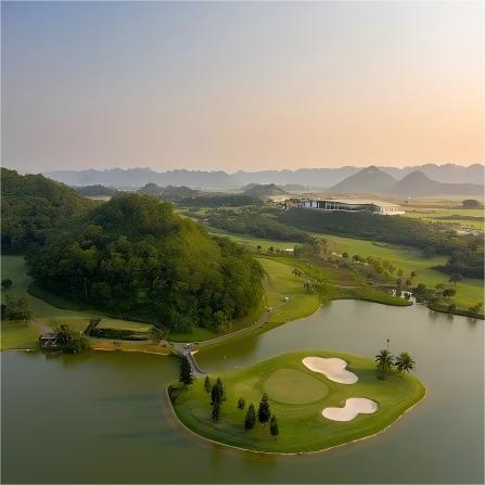 越南宁平·皇家高尔夫俱乐部  Royal Golf Club  | 宁平高尔夫球场 | 越南高尔夫球场俱乐部 商品图3