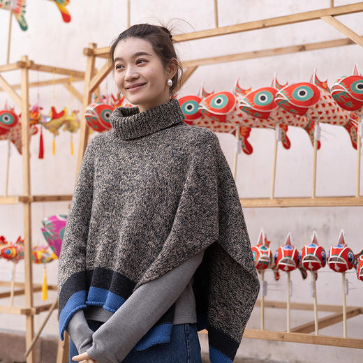 绽放068朵/魔法套头披肩·羊毛羊绒重磅花纱撞色高领套头毛针织衫 商品图0