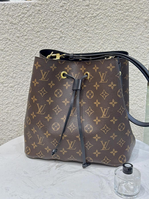 Lv 黑色 老花 水桶包 商品图0