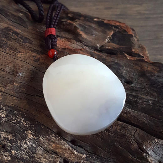 【天然正品】天然青海料细腻油润度佳椭圆平安无事牌藕粉烟紫料和田玉吊坠项链52.4*46.0*14.2MM(皆取最大值) 171225NJS58 商品图4