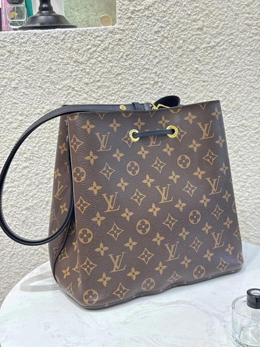 Lv 黑色 老花 水桶包 商品图1