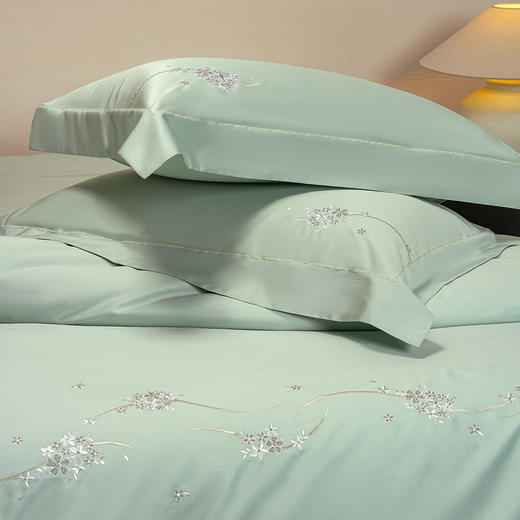 鎏金澳棉四件套 春樱漱雪（奶白绿） 商品图9