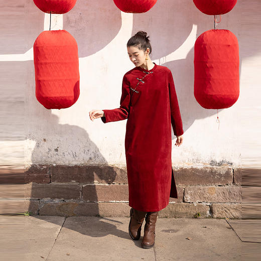 绽放039朵/新中式盘扣纯棉灯芯平绒长袖连衣裙冬新年红色文艺长裙 商品图2