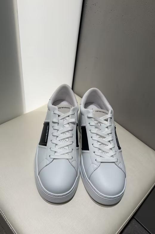 E ARMANI 休闲鞋男  EM003701AF18017-MZ309 .【鞋底有膜，试穿小心】 商品图2