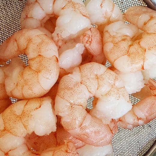 【5包89.9元】国产虾仁 150g/包（30/40白虾手工去皮去虾线） 肉质饱满紧实弹牙 商品图4