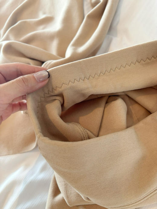 2512505   绵绵套装，粉底液+黑色 商品图4