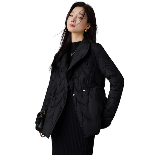 VICTORIA&VERA冬季【温雅序曲】系带收腰设计菱形绗缝羽绒服牛角扣立领短款气质修身GAO级DA牌感 商品图10