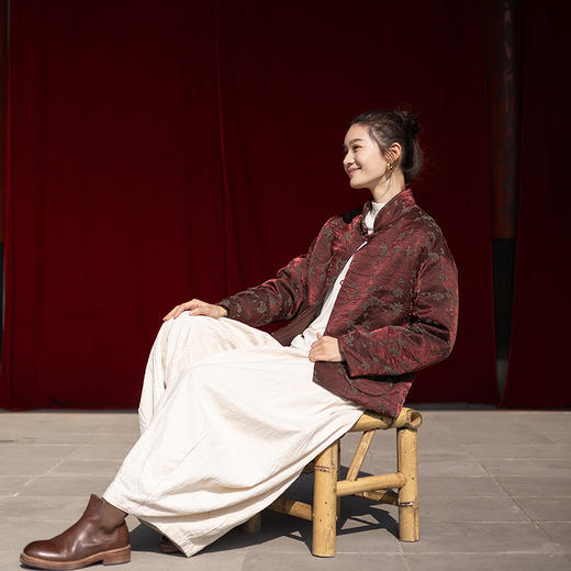 绽放059朵/过年bi备提花红暖棉服·红棕色短款长袖棉衣女冬厚外套 商品图3