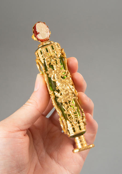 【已售】独角鹿西洋古董19世纪法国出品音乐女神主题铜鎏金精雕嵌卡梅奥古典肖像浮雕装饰绿色水晶火漆印章 商品图1