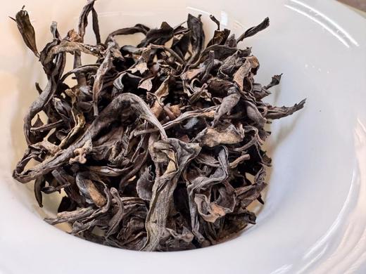 2025 春  雀舌 武夷正岩茶 虎啸岩 珍XI名枞 传统贵族品种  多种香感  100克起 商品图3