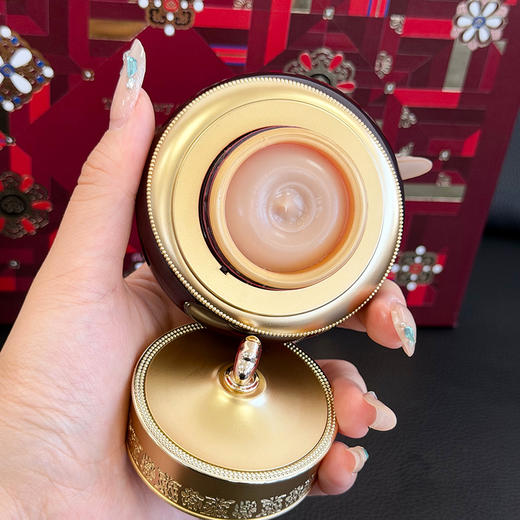 【whoo后系列抗老套盒】专柜品质礼盒礼袋装两款任选 享平颜护肤礼盒&享紧塑弹润礼盒7件套 商品图13