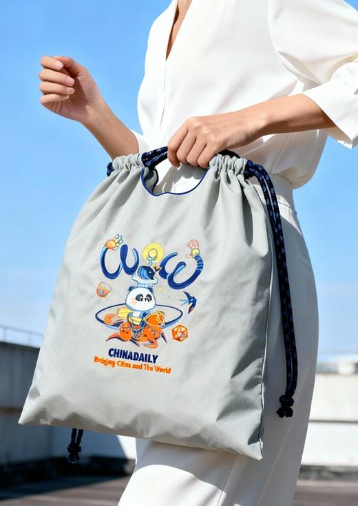 刺绣环保尼龙单肩包 商品图1