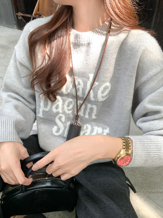 <曾小咸推荐>现货秒杀 ！微信超特价！韩系灰色内搭毛衣 日常169.99 立减80 秒杀89.99！！ 商品图5