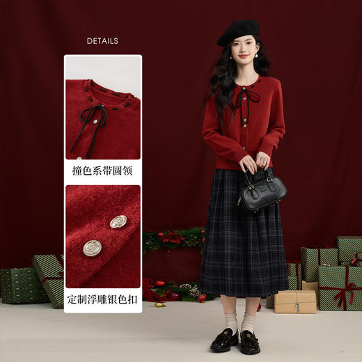 【12/31新品】熙世界氛围感本命年红色毛衣女25年秋冬新款系带圆领长袖针织开衫 商品图2