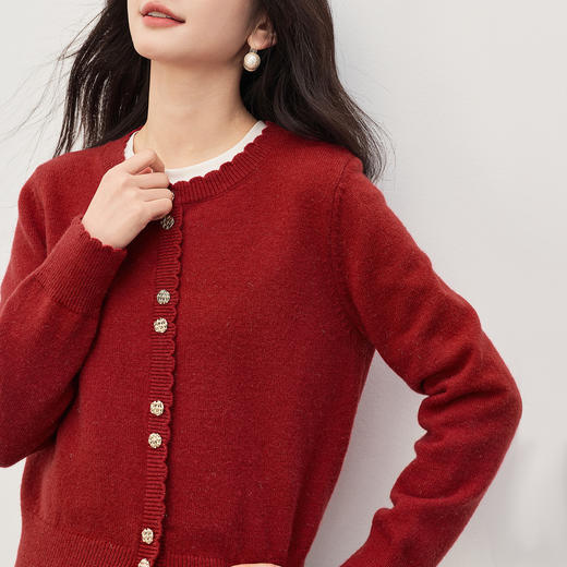 【12/31新品】熙世界本命年红色厚毛衣女2026早春新款新年本命年圆领套头针织衫 商品图4