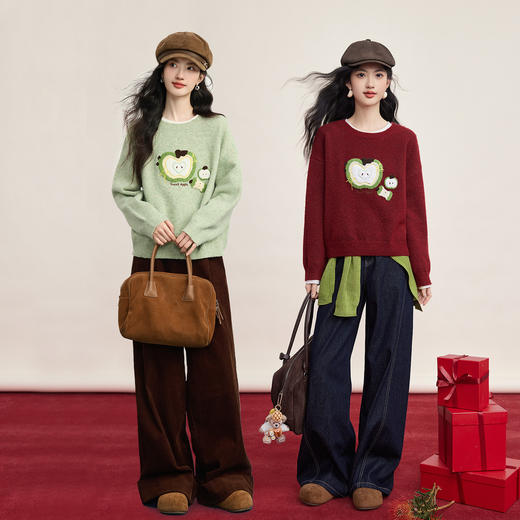 【12/31新品】熙世界苹果毛巾绣绿色厚毛衣女慵懒高级感冬季宽松圆领软糯针织衫 商品图2