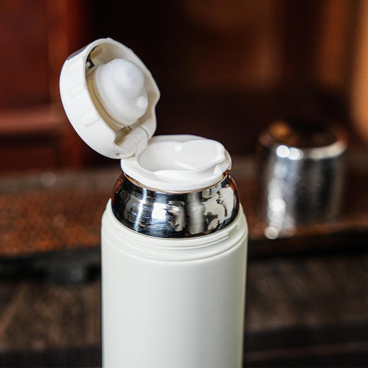 定制款自带茶滤316不锈钢保温杯，焖茶杯，杯盖可喝水 商品图3