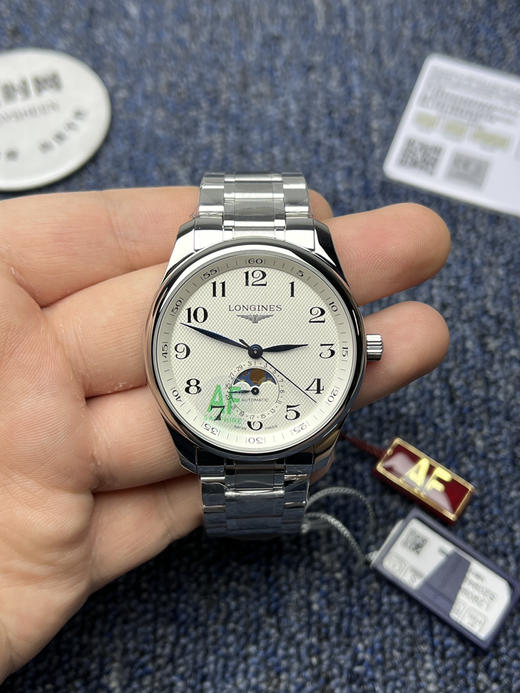 AF浪琴名匠月相系列 四针月相 名匠月相40mm 经典数字面 自动机械 男士腕表 商品图1