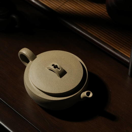 「大蕴汉瓦」段泥 容量170cc   作者包亚琴 宜兴紫砂 商品图1