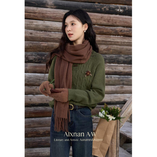 鹿向南「柏林纪事」绿色慵懒风毛衣2025秋冬季新款高级针织上衣女 商品图3