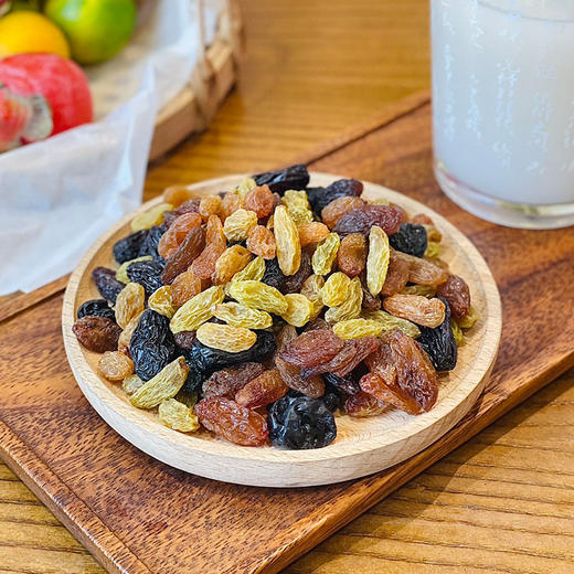 🎨西域色彩盛宴！【新疆多彩葡萄干】个大饱满🍇果香味十足！无添加自然风干☀️不仅口感丰富，每一口都是自然的味道 商品图1