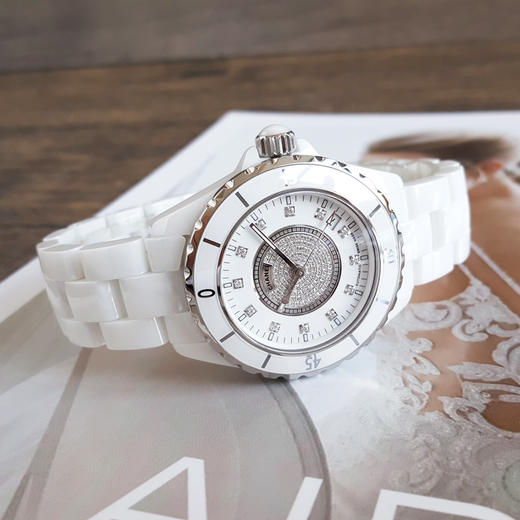 【95新】CHANEL 香奈儿H1759自动机械机芯日期显示38MM（中性款）J12系列陶瓷 241225NJS05 商品图3