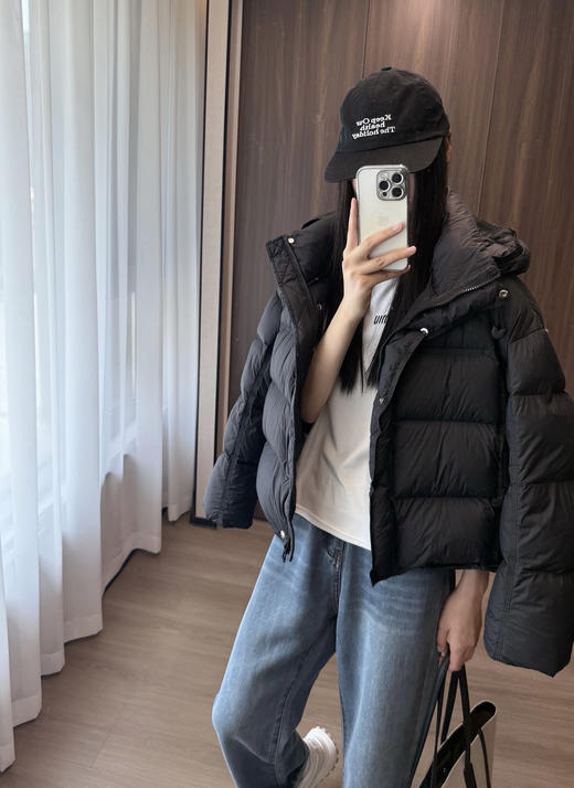 经典泡芙短款连帽羽绒棉服 商品图9
