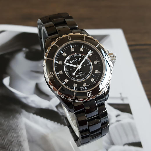 【95新】CHANEL 香奈儿H1626自动机械机芯日期显示38MM（中性款）J12系列陶瓷 241225NJS08 商品图2