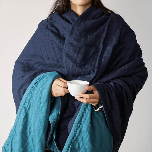 伽罗 JALO 100%新疆长绒棉云朵肤感四层棉纱薄被 商品图4