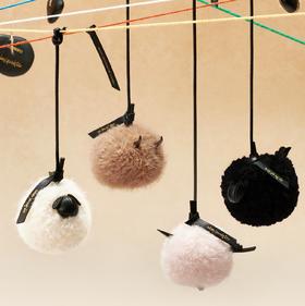 呈白 扎西德勒随身香挂藏原香挂车载香薰毛绒包包挂件