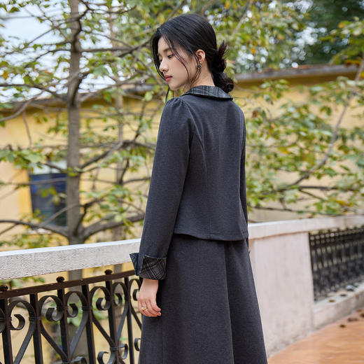 奢姿大码女装2025冬季胖妹妹时尚格纹翻领外套胖妹妹气质通勤上衣9954294414A 商品图3