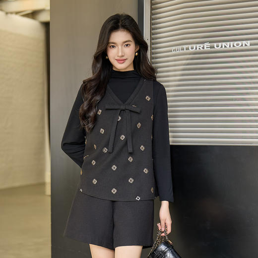 奢姿大码女装2025冬季时尚半高领长袖上衣胖妹妹气质简约显瘦内搭打底衣9954153936B 商品图2