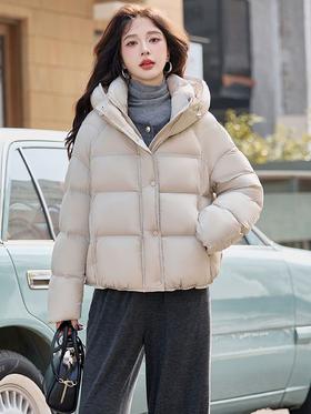 经典泡芙短款连帽羽绒棉服