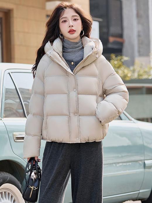 经典泡芙短款连帽羽绒棉服 商品图0