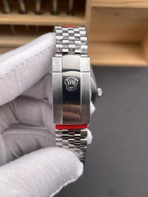VS Factory『Vs日志41』VS潜心研制的专业腕表 市场高版本 劳力士Rolex日志41MM系列➕搭配正品一致的满血版3235一体机➕904进口全钢，打磨精细，做工精良，不可多得的精品❕❕❕ 商品图6