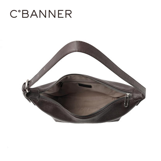 千百度2026春季女包优质PU合成革 轻盈好打理包袋A26150923 商品图5