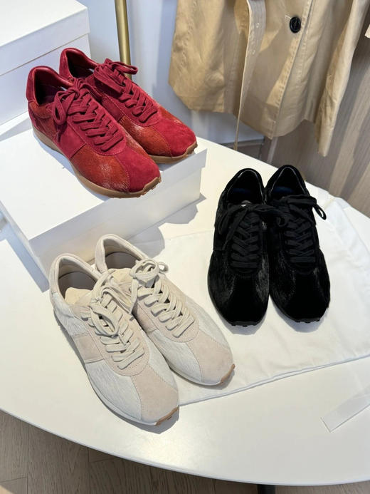 11-2绝杀无底线亏清‼️马年穿马毛 巨舒适 TR马毛德训鞋 高档软糯暴走小跑 我穿37 商品图0